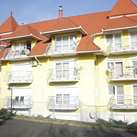 아파트 Limetta Apartman *